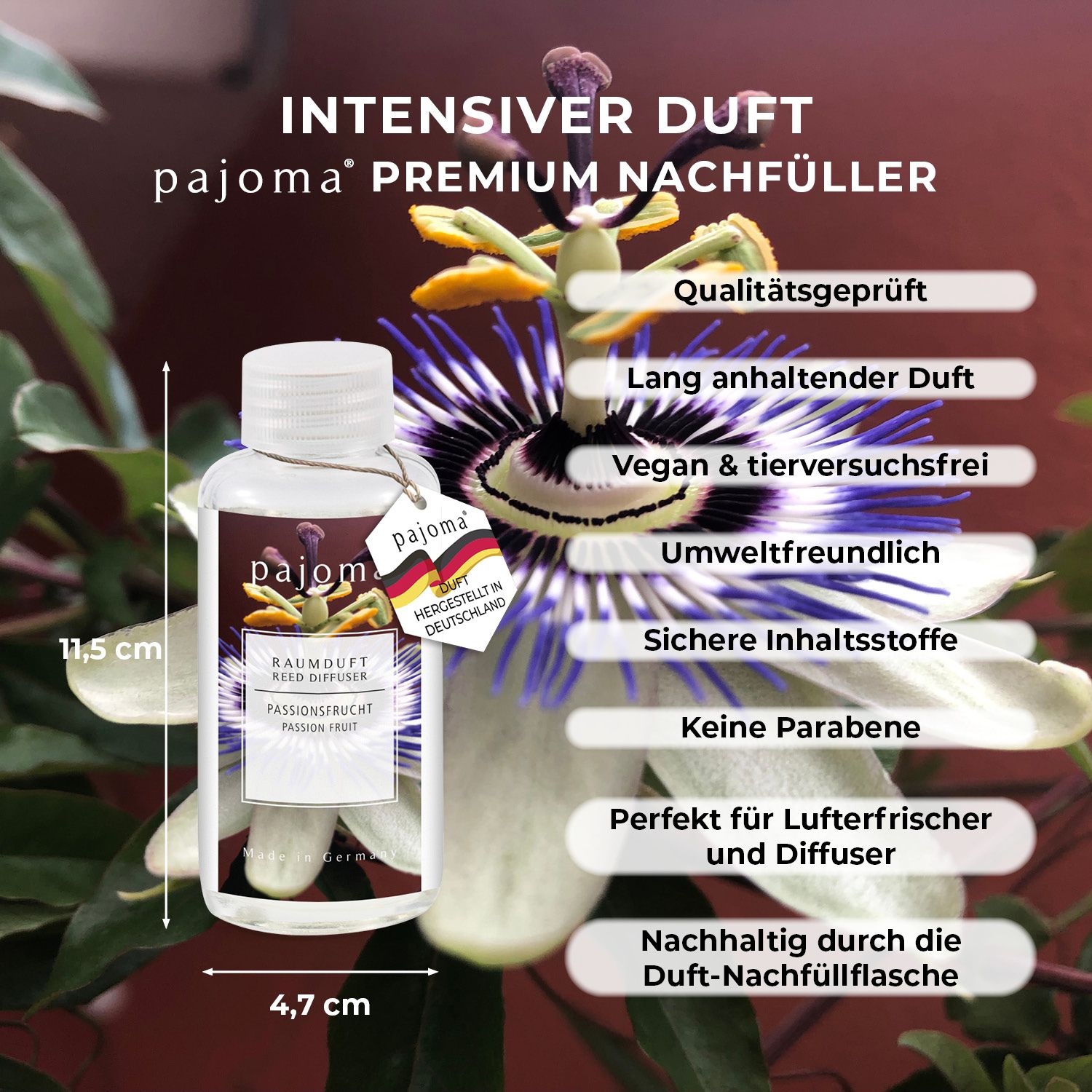 Glasflasche mit Etikett und Anhänger. Aufschrift: Passionsfrucht. Maße: 11,5 cm hoch, 4,7 cm breit. Zusätzliche Textinformationen.