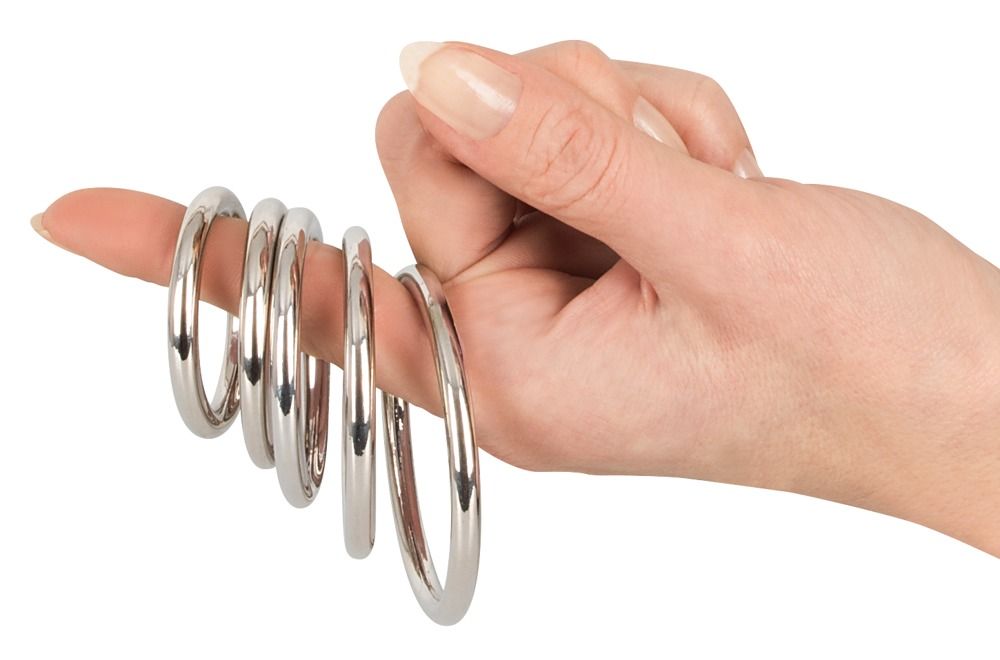 Bad Kitty - Penis- und Hodenring-Set - 5 Metallringe für intensiven Halt