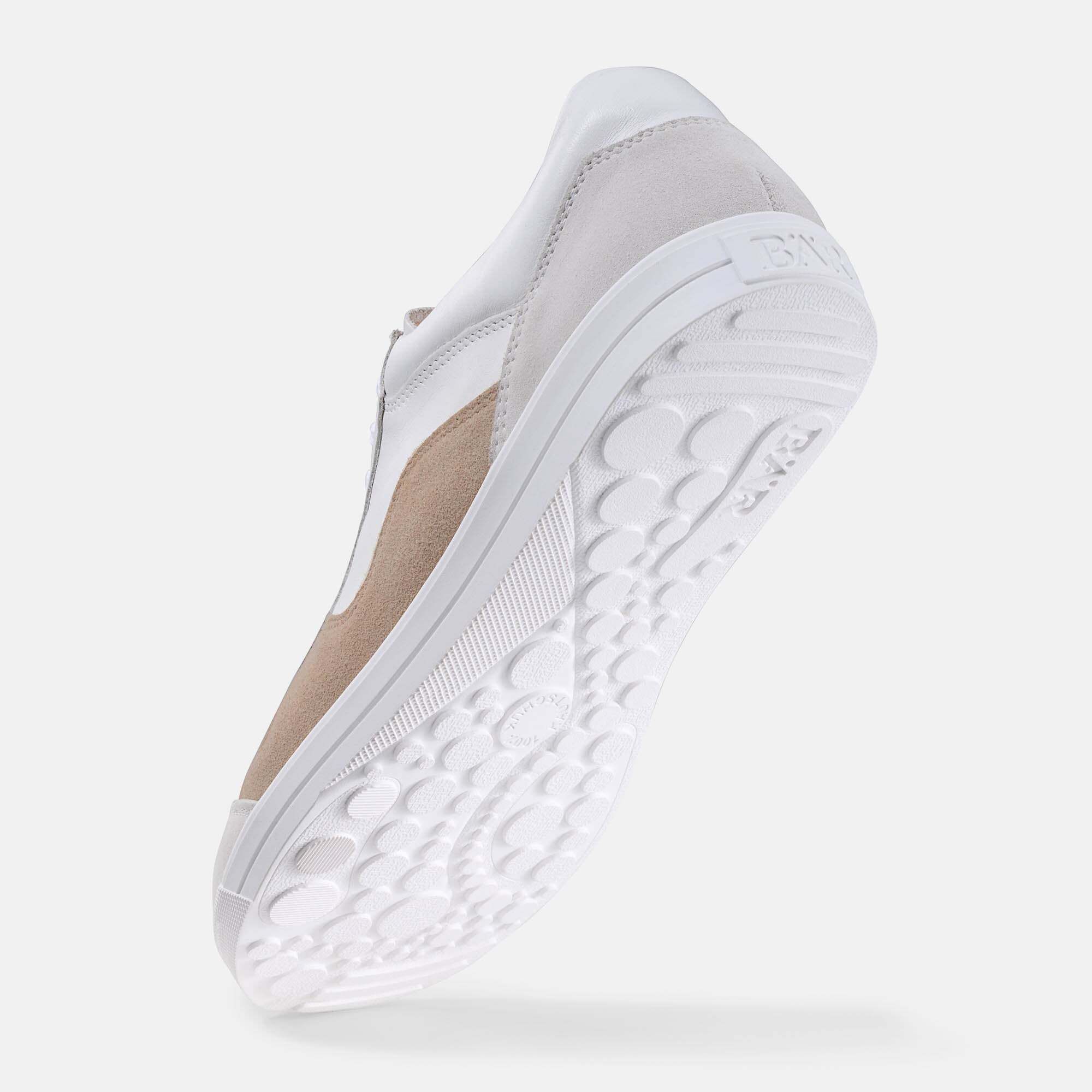 Weiße und beige Damen-Schnürschuhe: Seitenansicht der Sohle aus Leder und Wildleder.