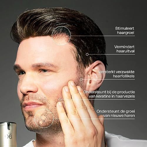 Man met baard. Microneedling roller wordt op de baard gebruikt. Close-up.