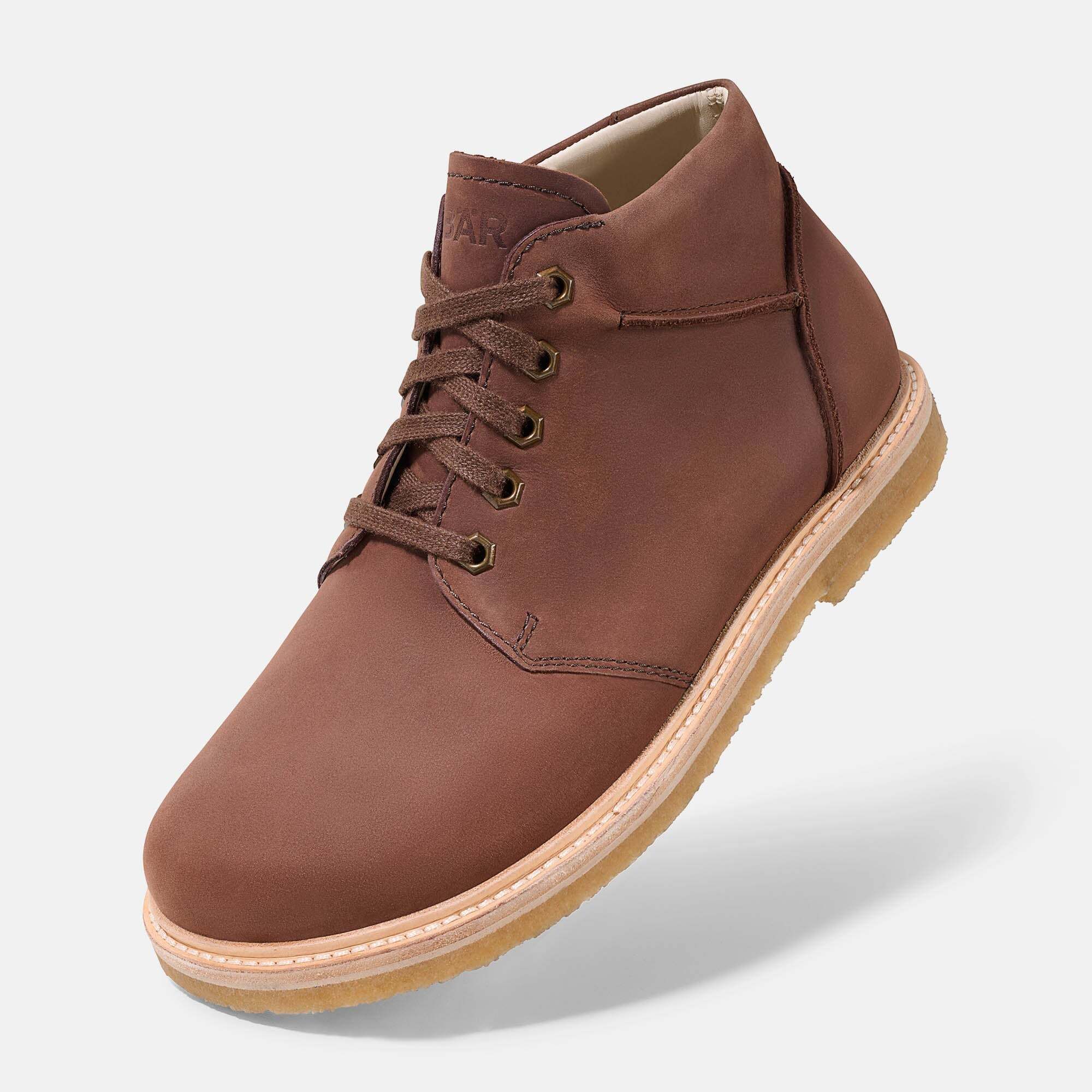 Brauner knöchelhoher Stiefel, Schnürung, Gummisohle.