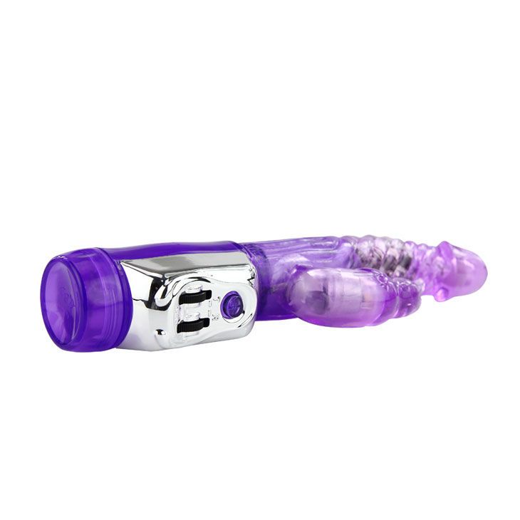 Lila Vibrator mit geriffelter Oberfläche und Hasenohren-Aufsatz. Der Vibrator hat einen silberfarbenen Bedienbereich.