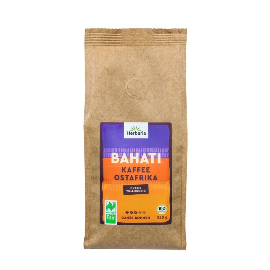 Kaffeepackung aus braunem Papier. Aufdruck mit Produktnamen BAHATI, Kaffee Ostafrika, Bio-Siegel und Fairtrade-Logo.
