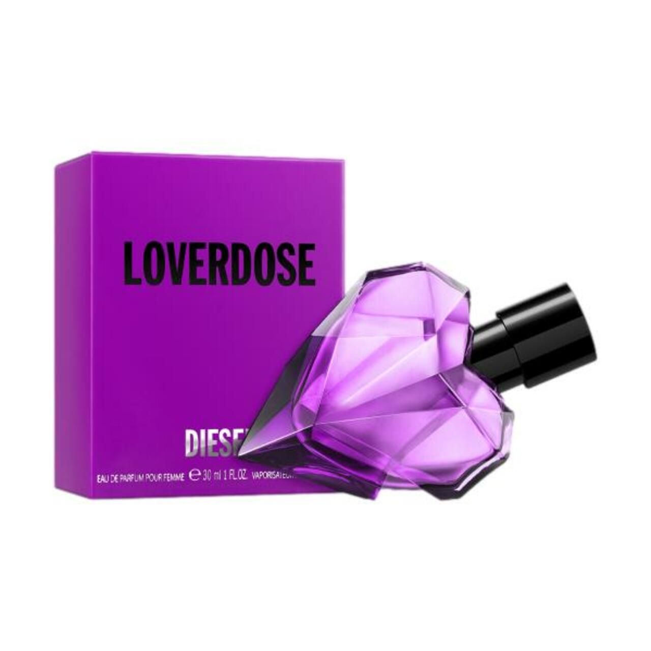 Lila Flakon in Herzform und Verpackung. Aufschrift: LOVERDOSE, DIESEL. EdP Spray.