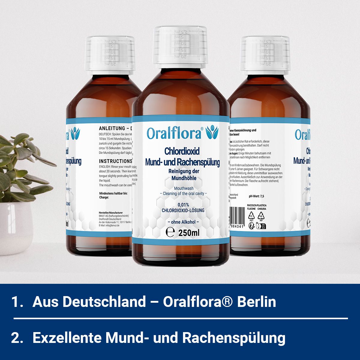 Drei Flaschen mit weißem Etikett. Aufschrift: Oralflora Chlordioxid Mund- und Rachenspülung. 250ml. Aus Deutschland.