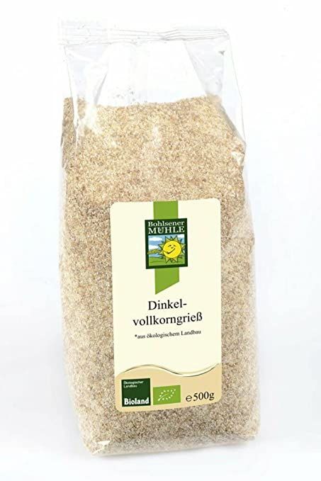 Bohlsener Mühle Dinkel Vollkorngrieß 500g Packung, isoliert auf weißem Hintergrund.