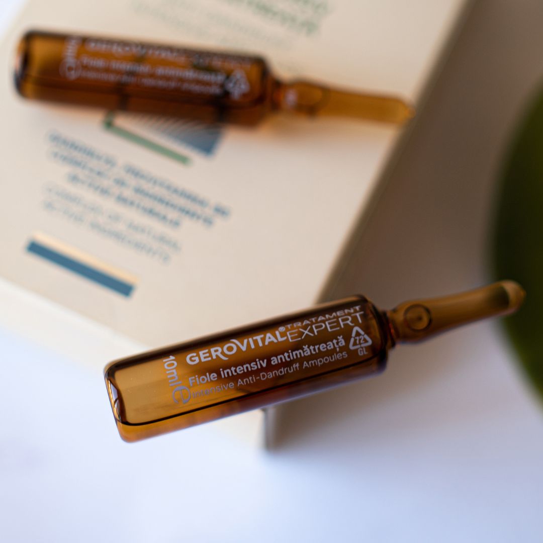 Gerovital Expert Ampullen. Braune Glasampullen mit Etikett.