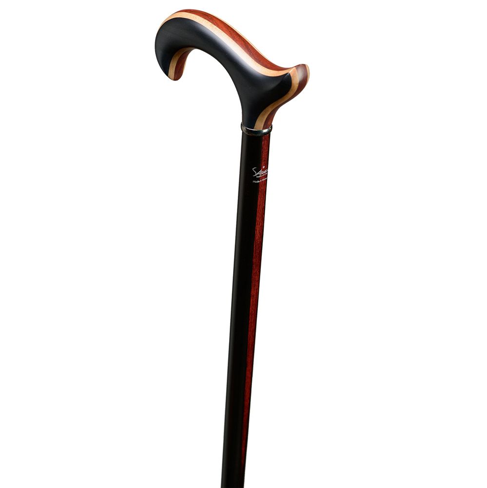 Gehstock mit ergonomischem Derby-Griff. Der Griff ist schwarz, braun und hellbraun. Der Schaft ist schwarz mit einem roten Streifen.