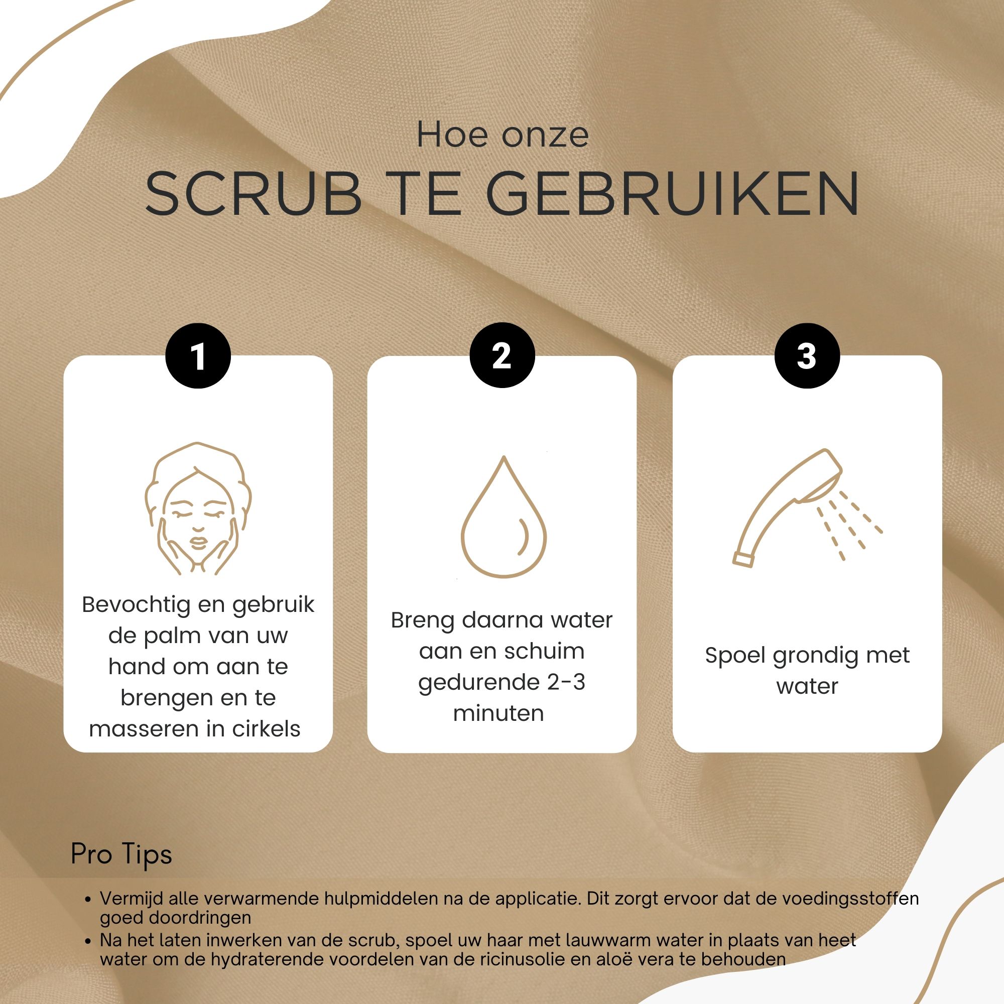 Lachende vrouw met blond haar. Tekst: Onze formule is vrij van sulfaten, siliconen, GGO's en minerale oliën.