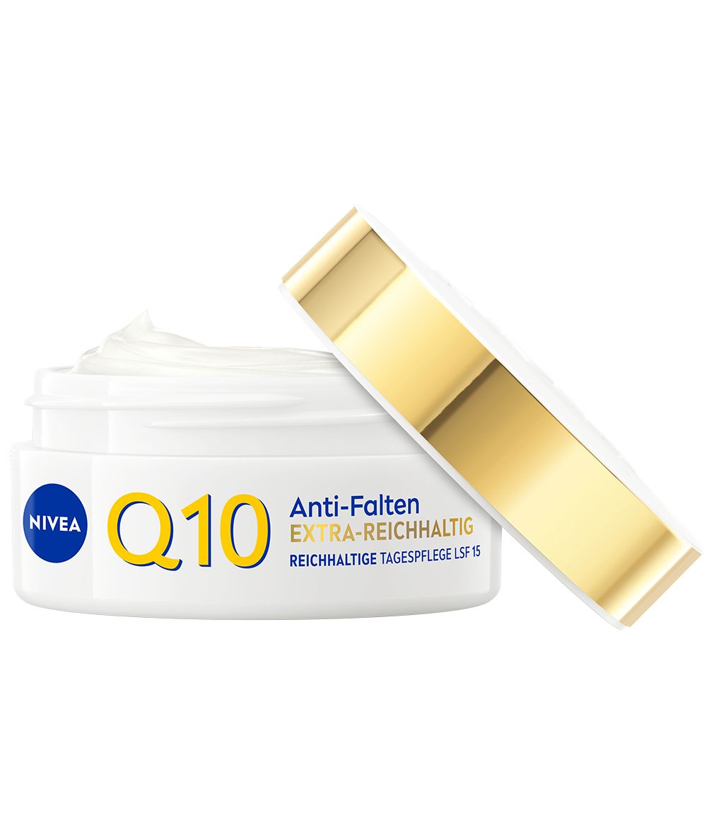 NIVEA Q10 Anti-Falten Extra-Reichhaltige Tagespflege LSF 15, Deckel geöffnet.