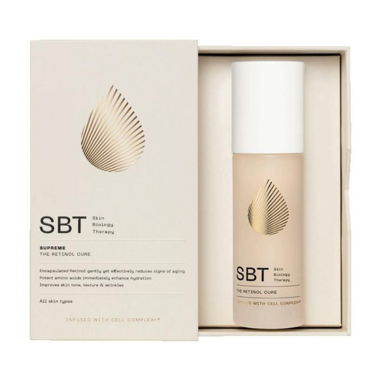 Produkt in offener Verpackung. Flasche mit "SBT" und "THE RETINOL CURE". Goldfarbenes Tropfendesign. Text auf Verpackung: "SUPREME".