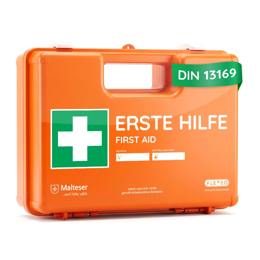 Orange Erste-Hilfe-Koffer mit weißem Kreuz und "ERSTE HILFE" Aufschrift. DIN 13169 Kennzeichnung.