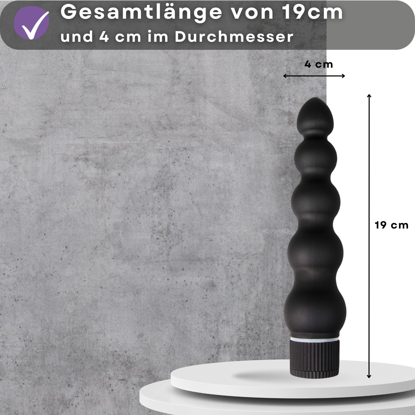 Vibrator auf Podest, Text: Gesamtlänge von 19cm und 4 cm im Durchmesser. Maße.