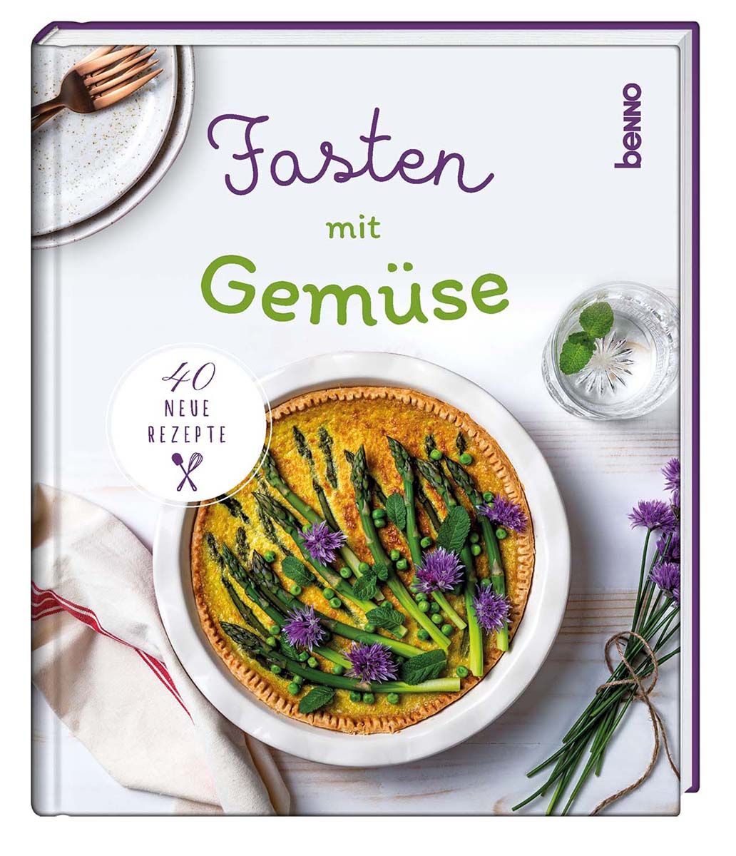 Buchcover mit Titel "Fasten mit Gemüse". Abgebildet ist ein Gericht mit Spargel und Erbsen. Marke: benno.