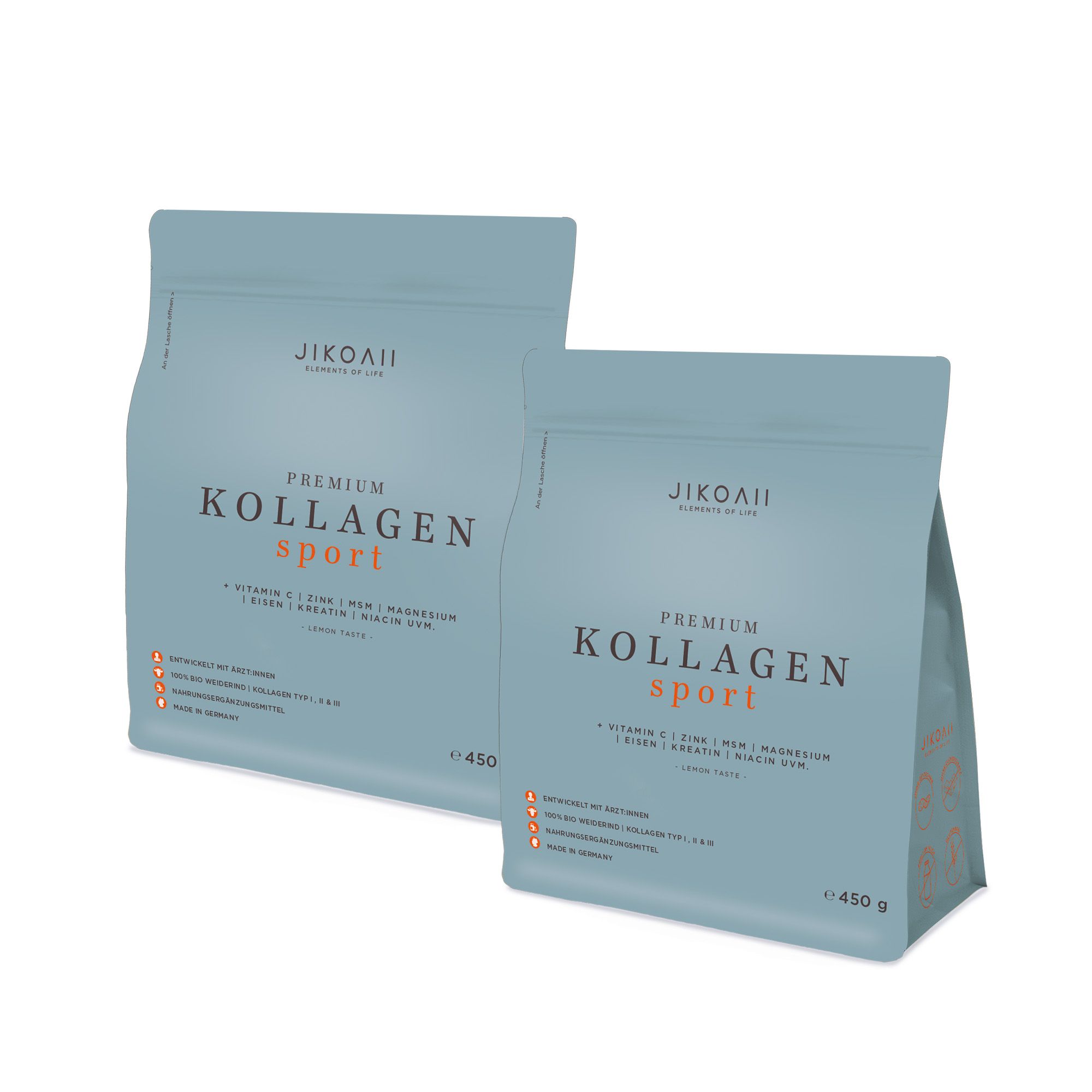 Zwei hellblaue Beutel mit JIKOAII Kollagen SPORT. Aufdruck: PREMIUM KOLLAGEN sport, Inhaltsstoffe, Gewicht 450 g.