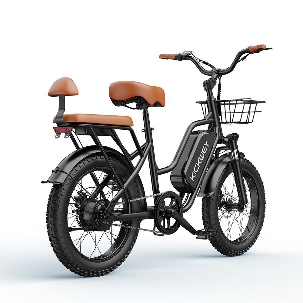 Schwarzes E-Bike, brauner Sattel, Korb. Akku mit KICKWEY-Logo. Rückansicht.