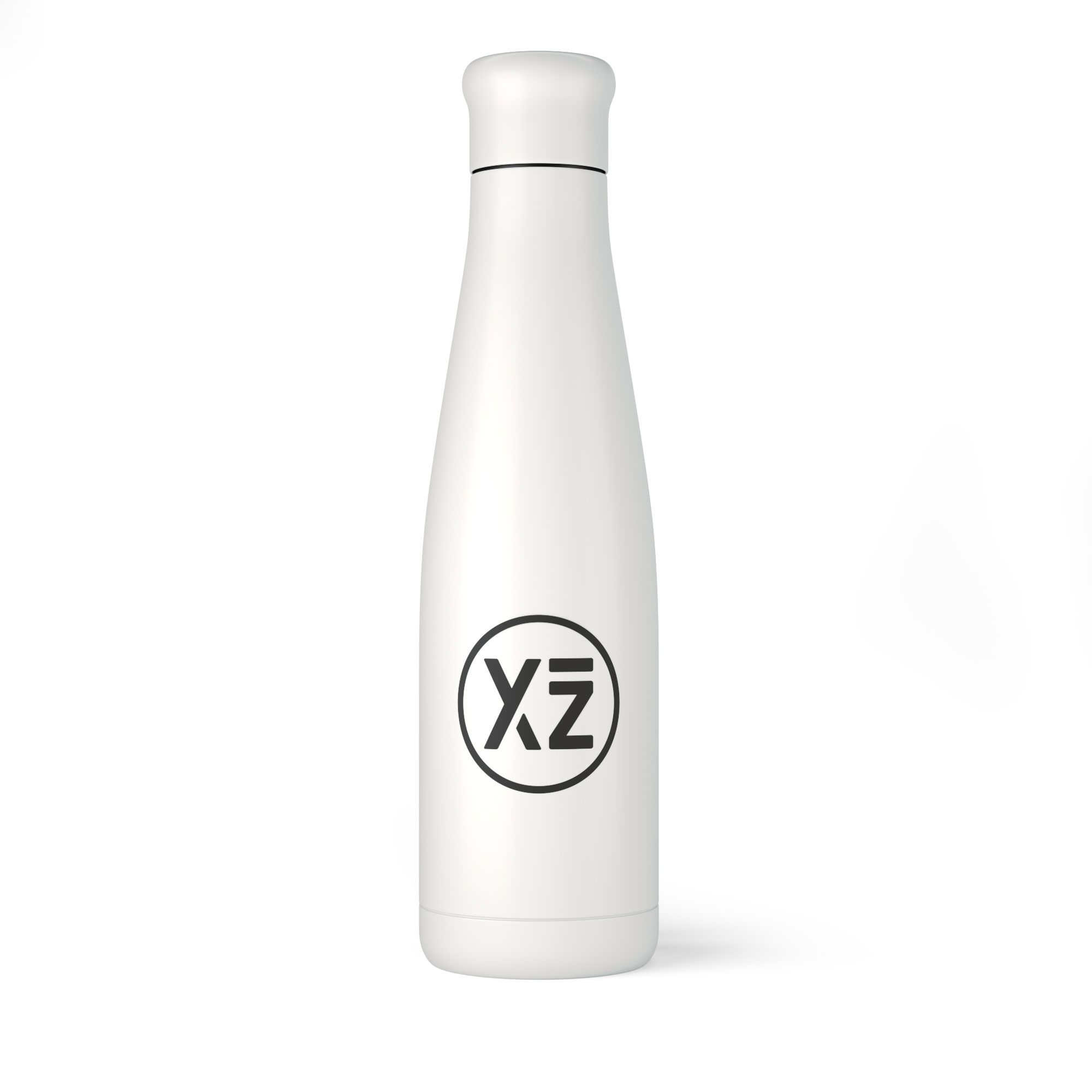 Weiße Isolierflasche mit rundem Logo. Deckel geschlossen.