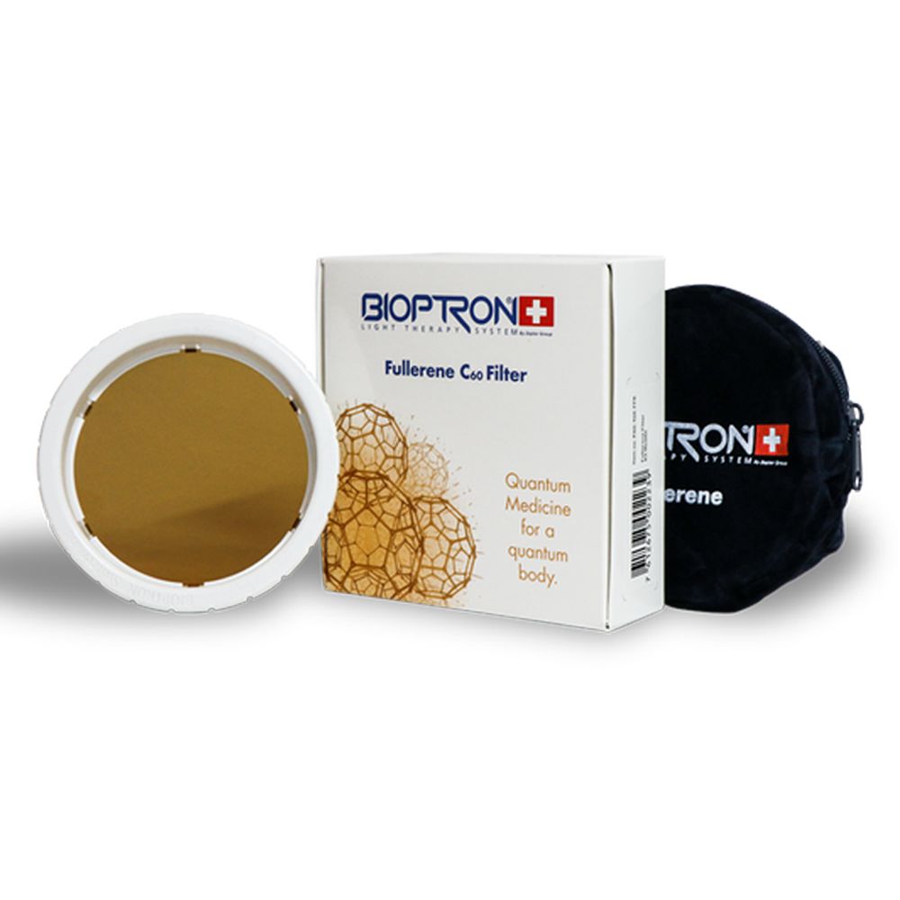 Filter mit weißem Rahmen, brauner Filterfläche, Verpackung mit Aufschrift 'Bioptron' und schwarzer Beutel.