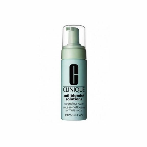 CLINIQUE Anti-Blemish Solutions Reinigungsschaum. Hellgrüne Flasche mit grünem Pumpkopf. Weißes Logo.