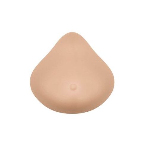 Brustprothese in Hautfarbe. Tropfenförmig mit kleiner Brustwarzen-Imitation. Glatte Oberfläche.
