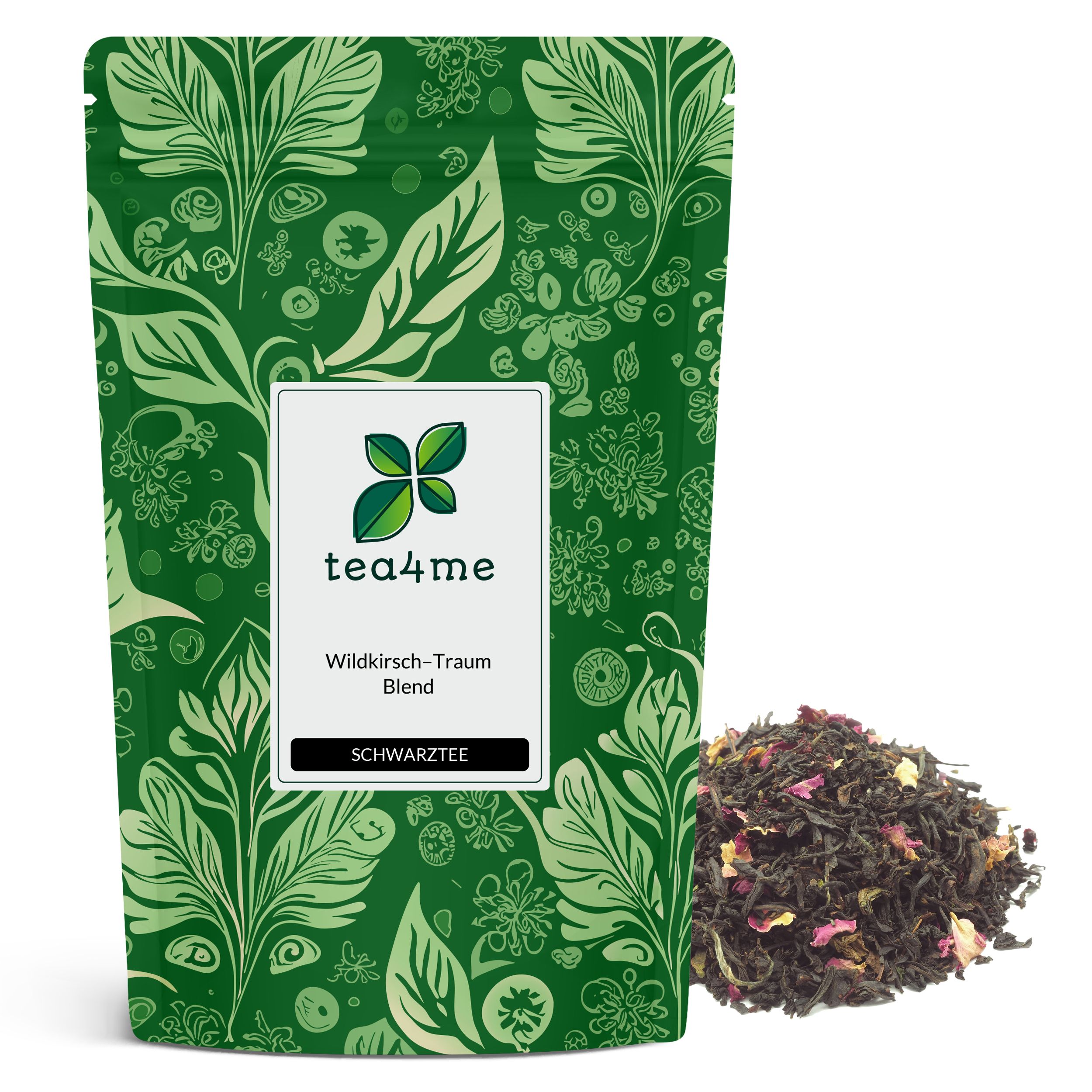 Grüner Beutel mit floralem Muster. Weißes Etikett mit Logo und Text: tea4me Wildkirsch-Traum Blend Schwarztee. Daneben loser Tee mit Blüten.