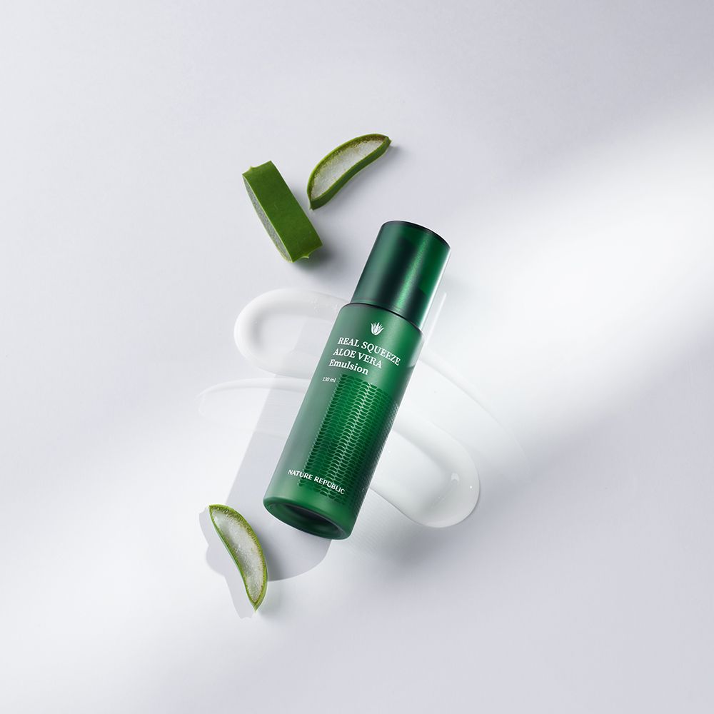 NATURE REPUBLIC Real Squeeze Aloe Vera Face Emulsion