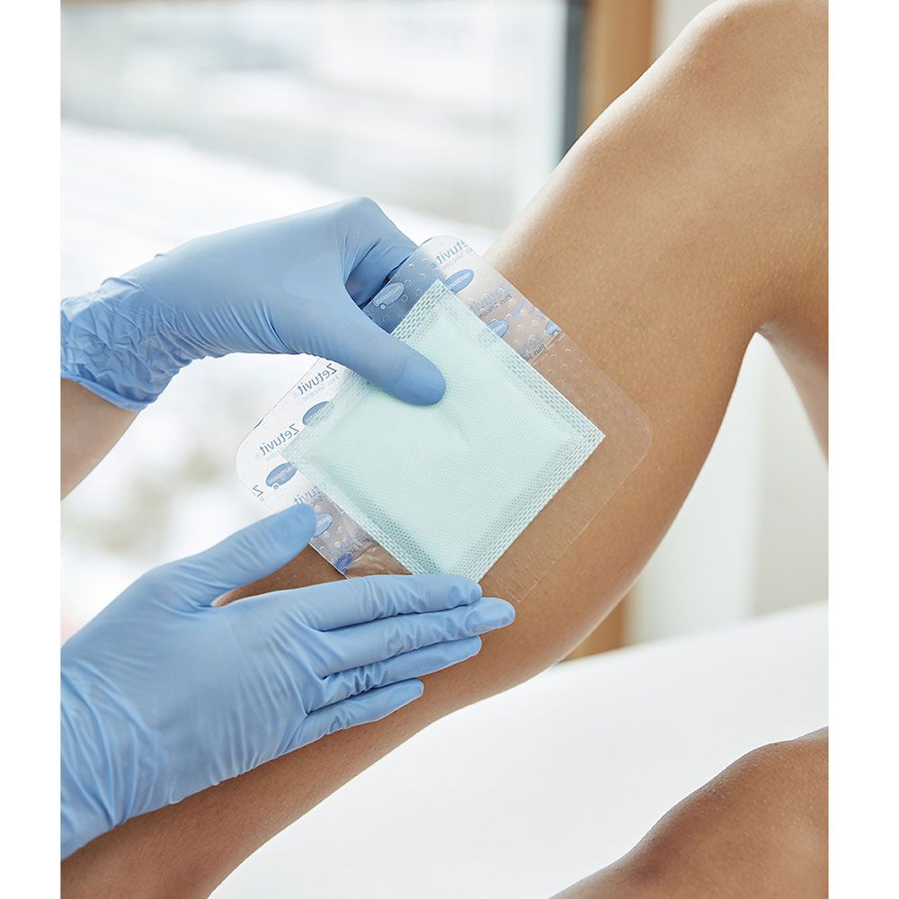 Hartmann Zetuvit® Plus Silicone Border Wundauflage 15x25 cm