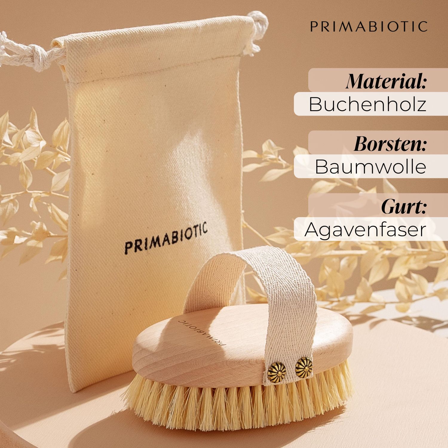 Körpermassagebürste aus Buchenholz mit Baumwollborsten und Agavenfaser-Gurt. Marke: Primabiotic.