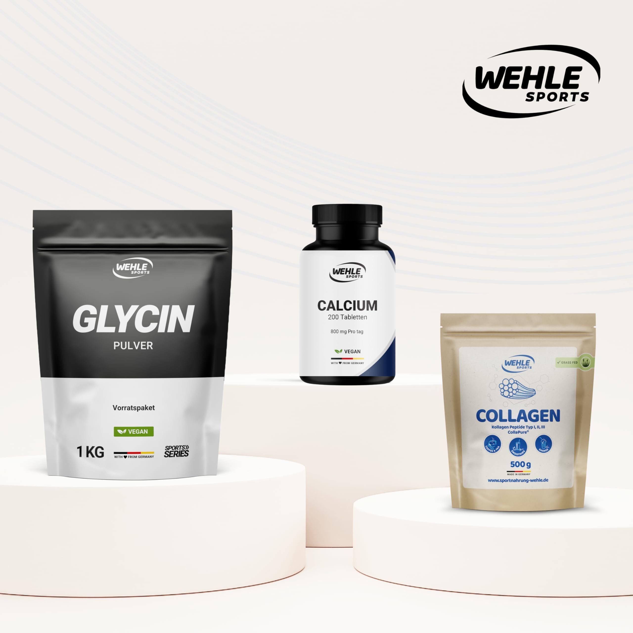 Drei Produkte auf Podest: GLYCIN PULVER, Calcium Tabletten, Collagen Pulver. Marke: WEHLE SPORTS. Verpackungen in verschiedenen Formen.