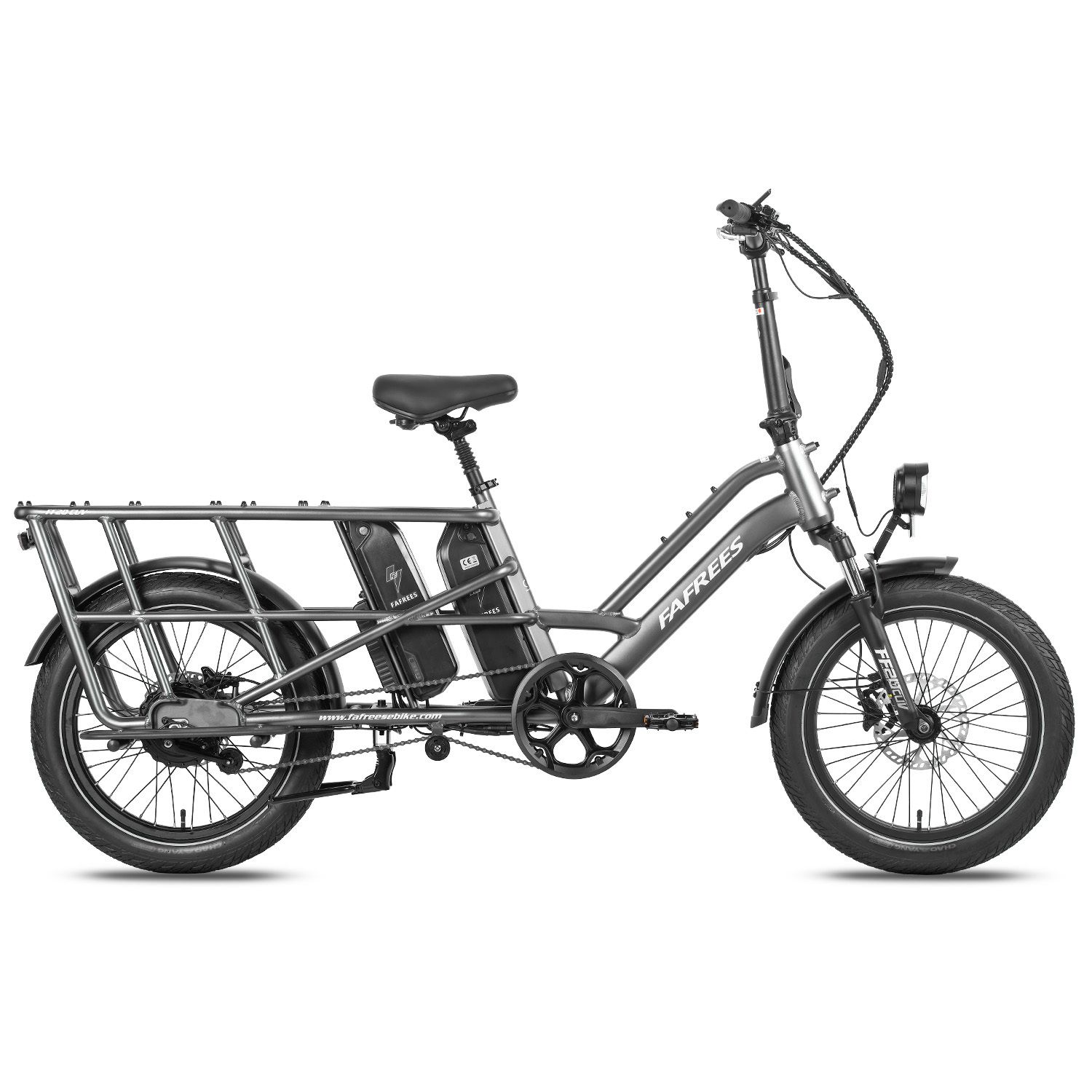 Graues Elektrofahrrad mit Gepäckträger, zwei Batterien und Ständer. Marke FAFREES.