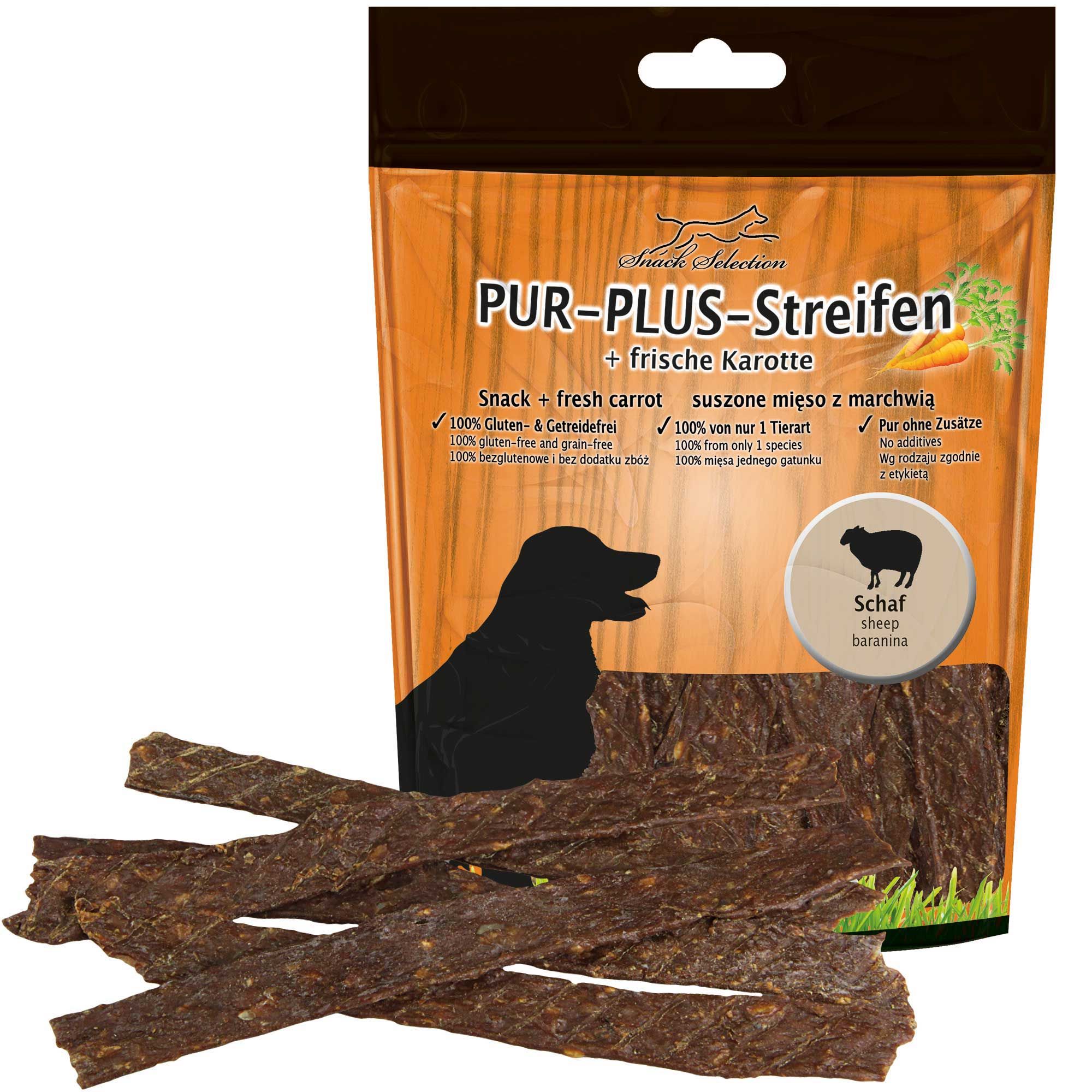 Geöffnete Verpackung PUR-PLUS-Streifen Schaf + Karotte. Produktstreifen liegen vor der Verpackung.