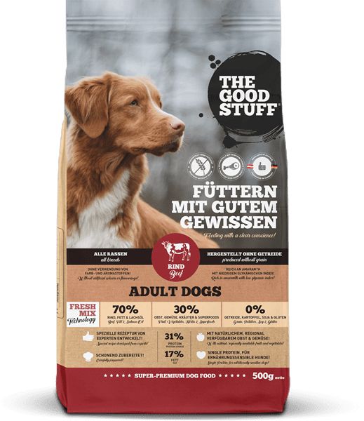 Trockenfutter-Beutel mit Hund, Text: "THE GOOD STUFF", "FÜTTERN MIT GUTEM GEWISSEN", "RIND", "ADULT DOGS", 500g.