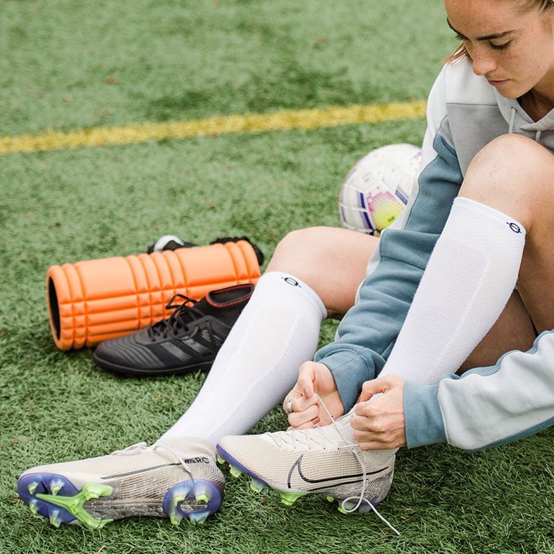 Lasso® Kompressionssocken knielang, weiß