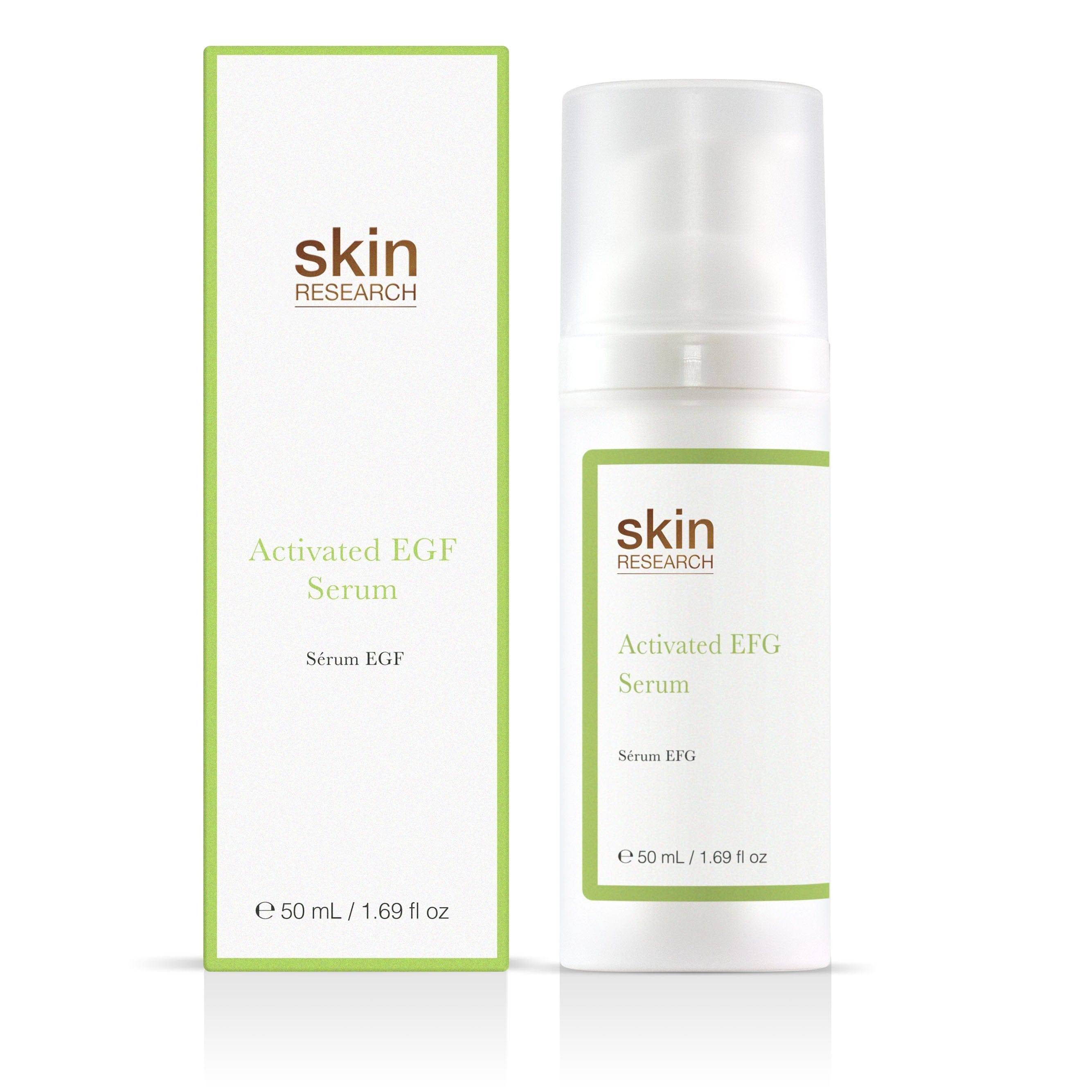 Serumflasche und Verpackung. Aufschrift: skin research, Activated EFG Serum, Serum EFG, 50 ml / 1.69 fl oz. Verpackung mit grünem Rahmen.