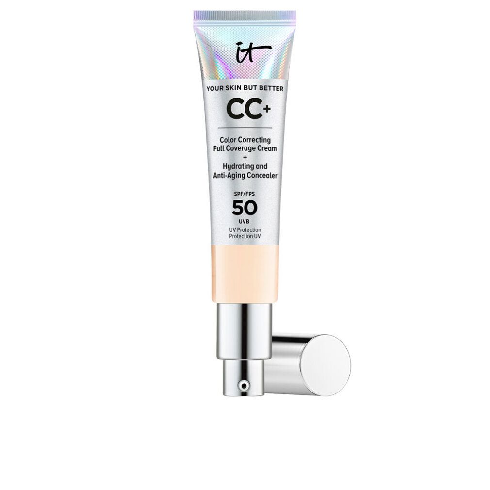 Tube mit CC+ Creme. Text: YOUR SKIN BUT BETTER, CC+, SPF 50. Farbton: Fair Light. Silberne Kappe und Pumpvorrichtung.