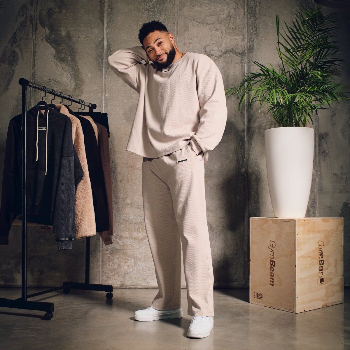 GymBeam Herren Jogginghose Oversized mit Kordelzug in Grau