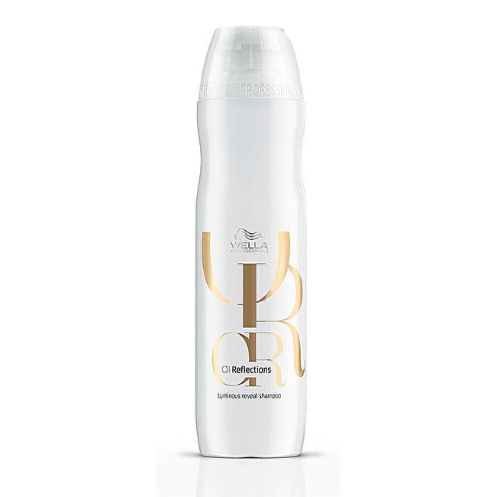 Weiße Flasche Wella Professionals Oil Reflections Shampoo.