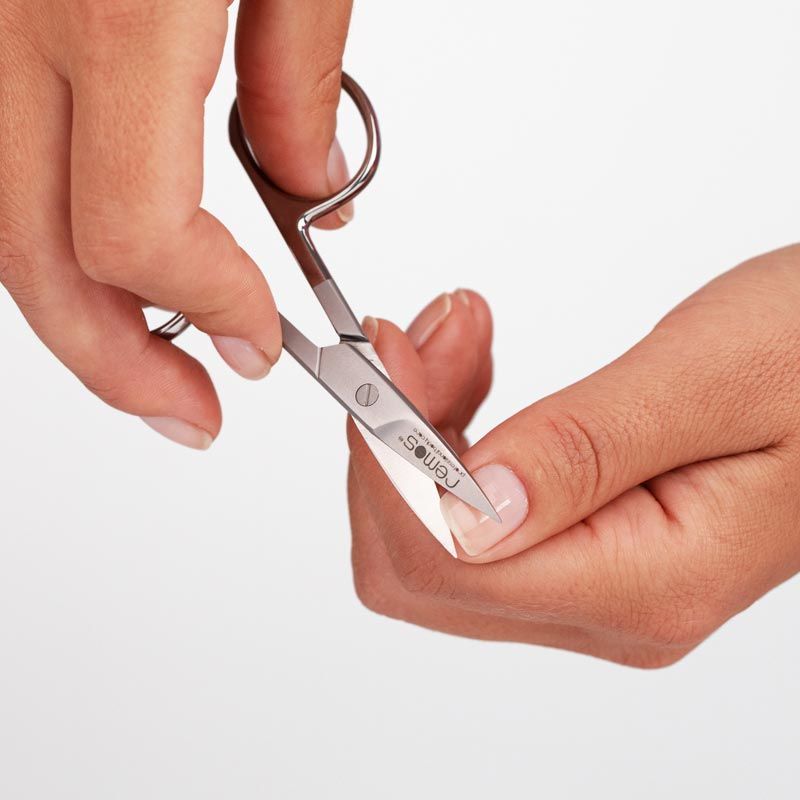 REMOS Nagelschere mit gerader, gezahnter Schneide