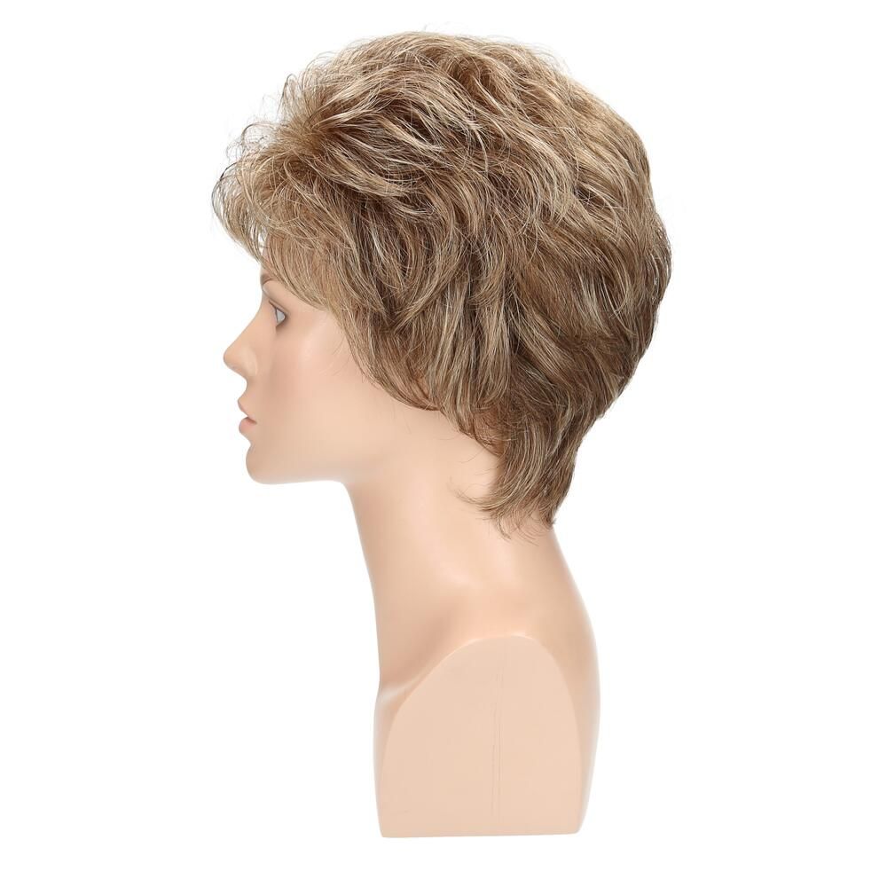 Perücke Peggy von Lofty in Dunkelasch-/Lichtblond gesträhnt, auf einem Schaufensterkopf, Seitenansicht.