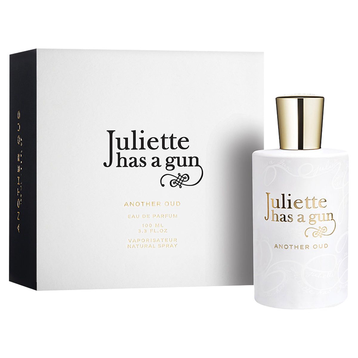 Weiße Flasche mit goldener Kappe und Verpackung. Aufschrift: Juliette has a gun, Another Oud.