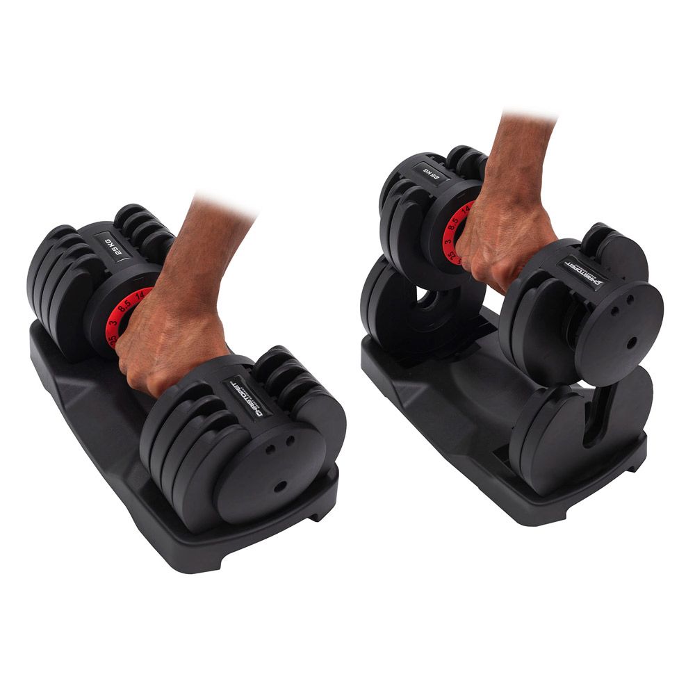 Hände legen Hantel auf Basis. Schwarze Hantel mit roter Gewichtsanzeige. CHRISTOPEIT SPORT CS25.