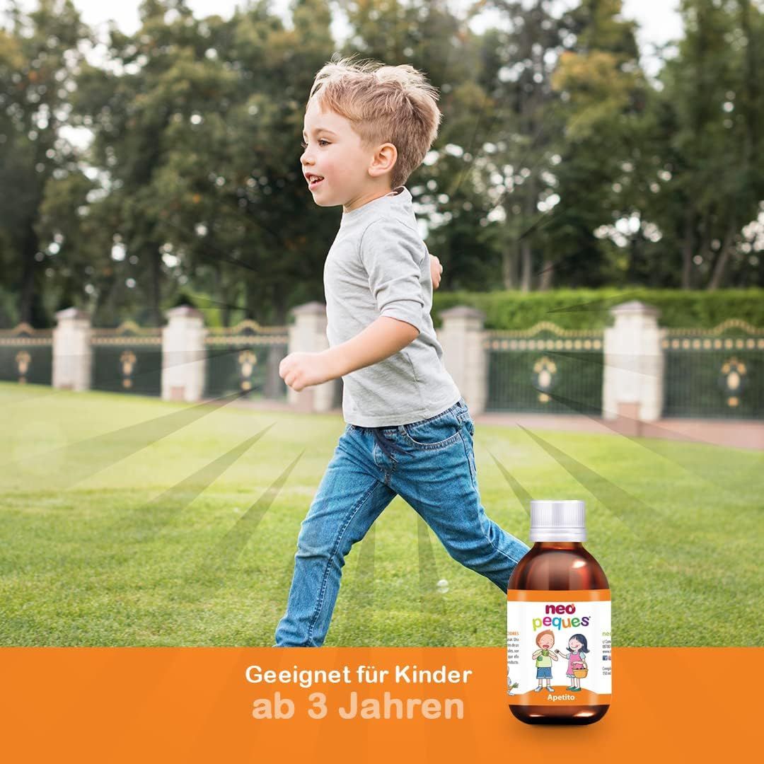 Braune Flasche mit weißem Deckel. Etikett mit Logo und Text. Kind läuft. Text: Geeignet für Kinder ab 3 Jahren.