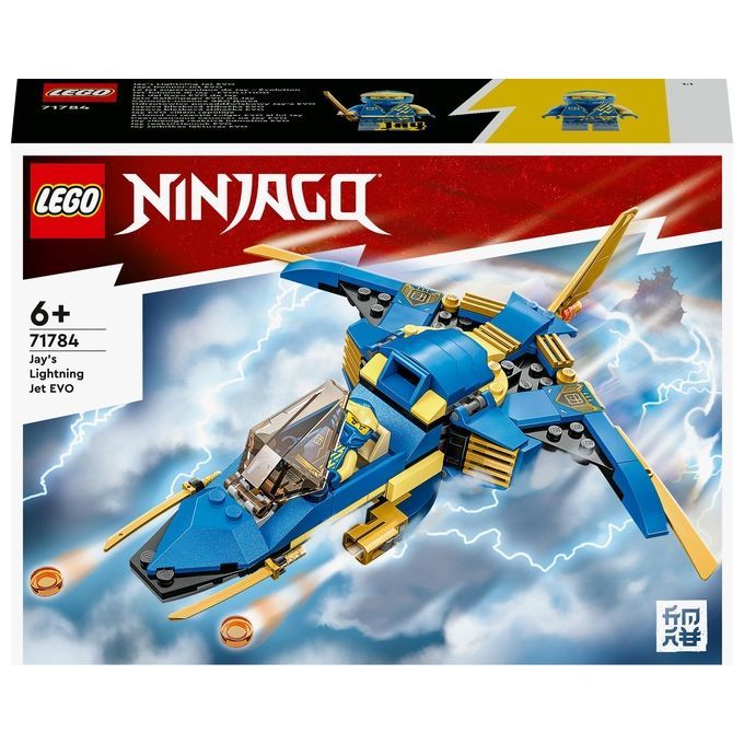 Blau-gelbes Spielzeugflugzeug. LEGO Ninjago 71784 Jays Donner-Jet EVO. Auf der Verpackung: Logo, Altersempfehlung 6+.