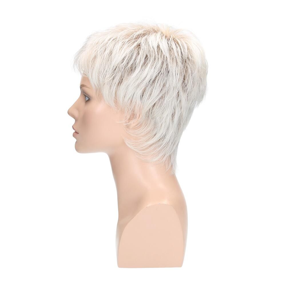 Perücke Lynn von trendhair in Weißer Sand, dunkler Ansatz. Profilansicht der blonden Kunsthaarperücke auf einem Schaufensterkopf.