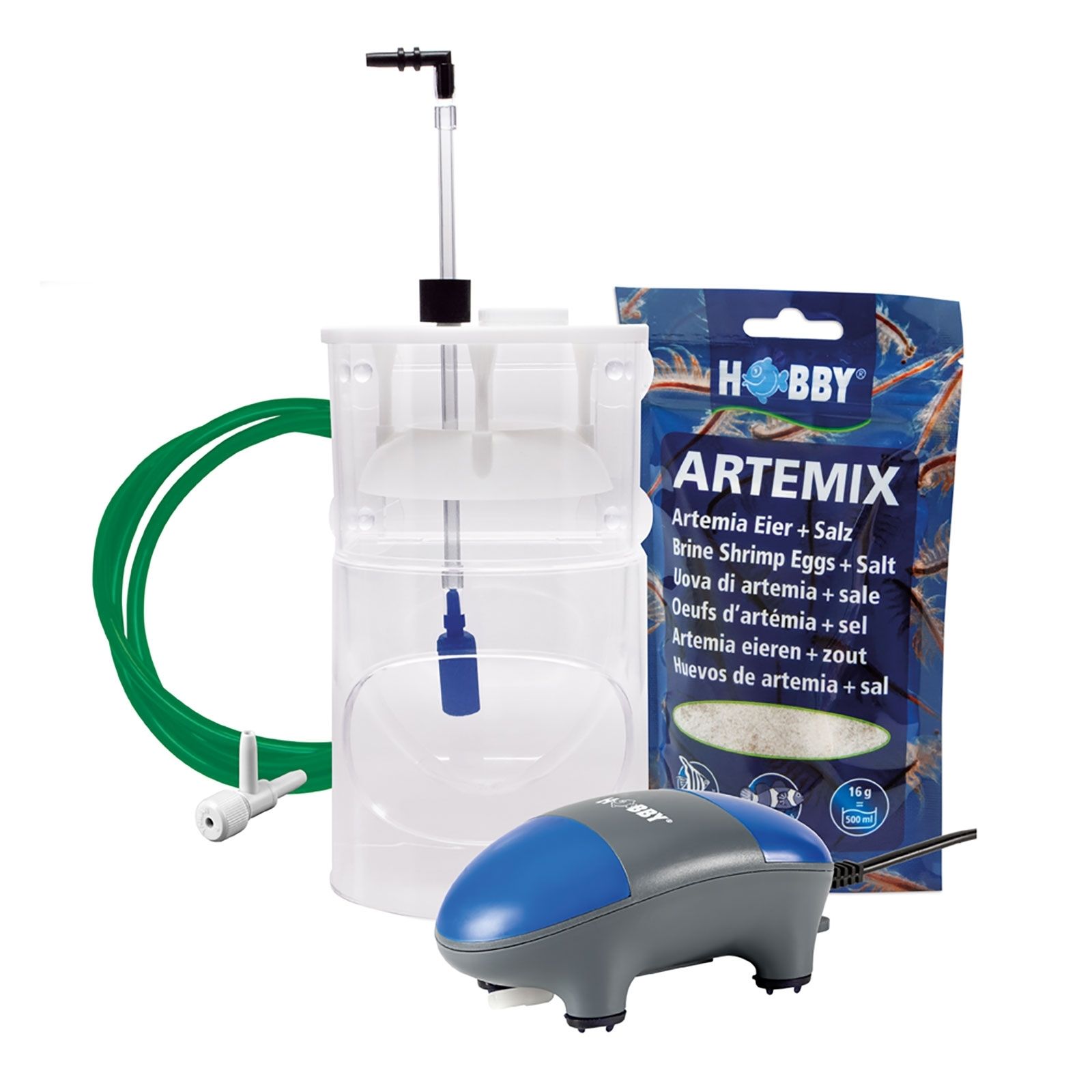 Transparenter Behälter, Luftpumpe, Beutel "ARTEMIX" mit Artemia-Eiern und Salz. Grüner Schlauch. Blau-graue Pumpe.