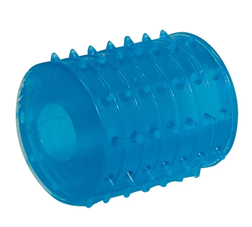 Blauer, zylindrischer Ring mit Noppen. Material: transparentes Kunststoff.
