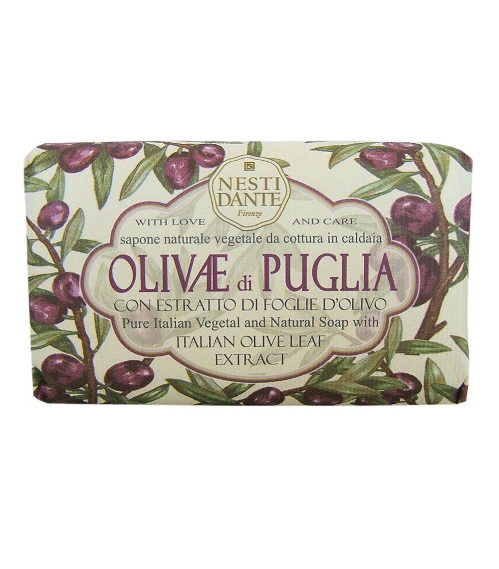 Seife mit Olivenblatt-Extrakt. Verpackung mit Olivenzweig-Motiv und Schriftzug 'OLIVAE di PUGLIA'. Marke: Nesti Dante.