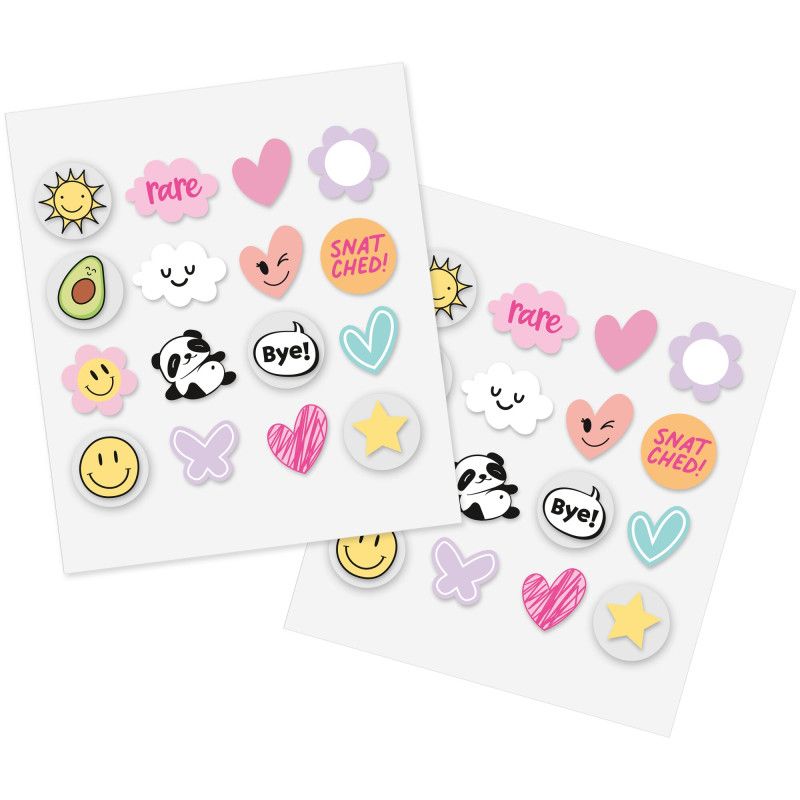 Zwei Bögen Essence Spot Squad Pimple Patches mit verschiedenen Designs.