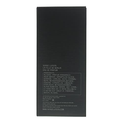 Schwarze Schachtel mit weißem Text. Text: Serge Lutens, La Fille de Berlin, Eau de Parfum. Zutatenliste und Kontaktinformationen.