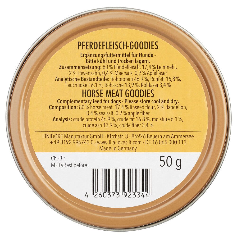 Dosenboden mit Text. 'Pferdefleisch-Goodies' und 'Horse Meat Goodies'. Inhaltsstoffe und Analyse. Herstellerinformationen. 50g.